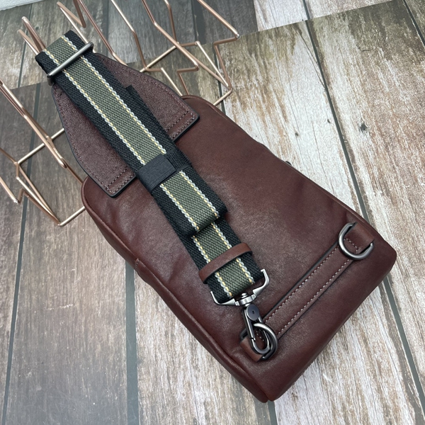 スーパーコピーブランドバッグ背面デザイン